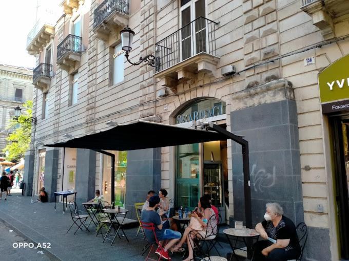 Cortile Stesicoro Bed and Breakfast Catania Exterior foto