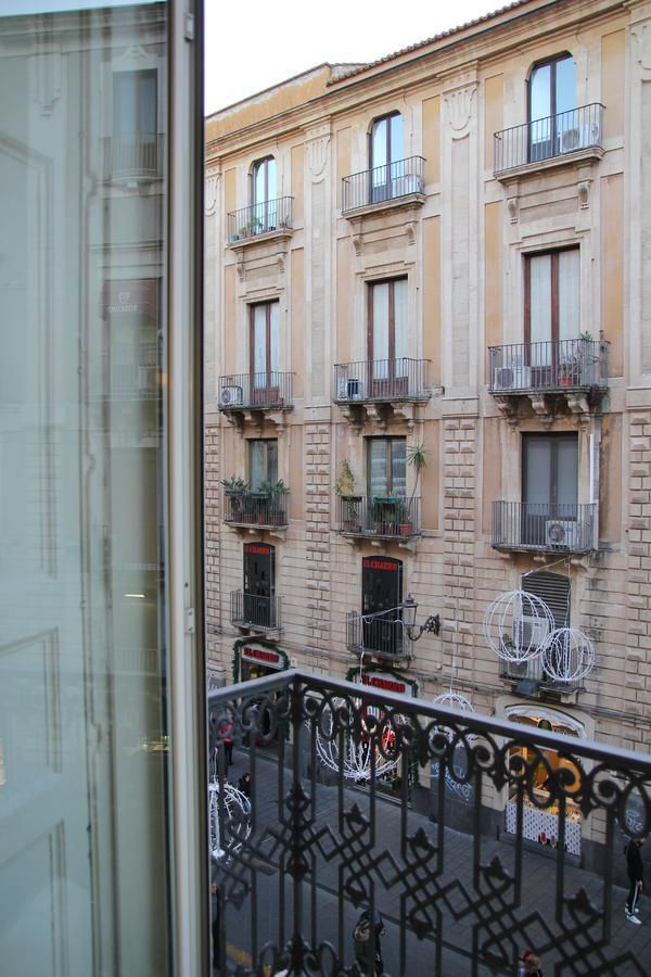 Cortile Stesicoro Bed and Breakfast Catania Exterior foto